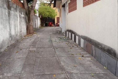 Casa à venda com 60m², 1 quarto e sem vaga