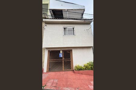 Casa à venda com 160m², 3 quartos e 1 vaga Casa à venda com 160m², 3 quartos e 1 vagaFachada/ Placa