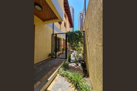 Casa à venda com 442m², 3 quartos e 5 vagas