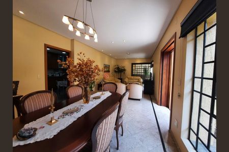 Casa à venda com 442m², 3 quartos e 5 vagas