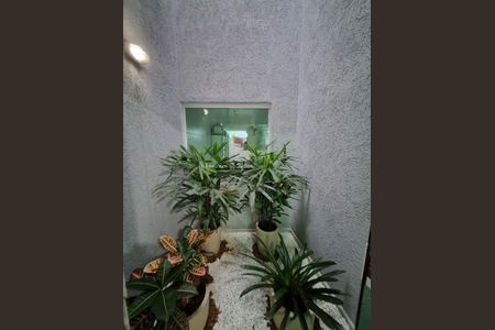 Casa à venda com 120m², 3 quartos e 2 vagas