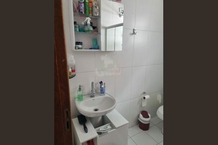 Casa à venda com 120m², 3 quartos e 2 vagas