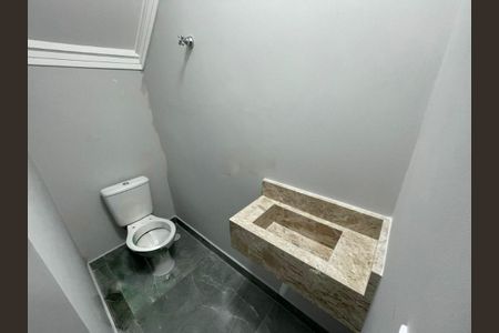 Casa à venda com 158m², 3 quartos e 2 vagas