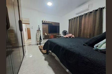 Casa à venda com 126m², 3 quartos e 2 vagas