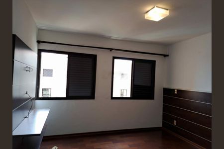 Apartamento à venda com 214m², 4 quartos e 4 vagas