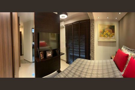 Casa à venda com 136m², 3 quartos e 2 vagas