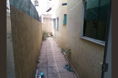 Casa à venda com 145m², 3 quartos e 4 vagas