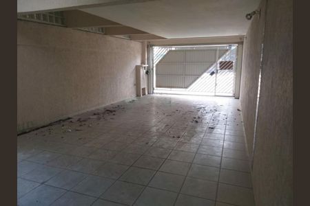 Casa à venda com 145m², 3 quartos e 4 vagas