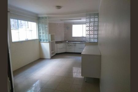 Casa à venda com 145m², 3 quartos e 4 vagas