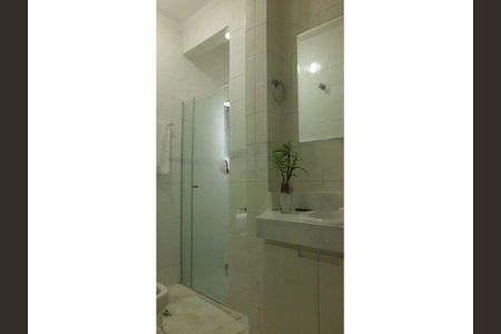 Casa à venda com 240m², 3 quartos e 6 vagas
