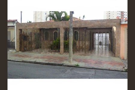 Casa à venda com 240m², 3 quartos e 6 vagas