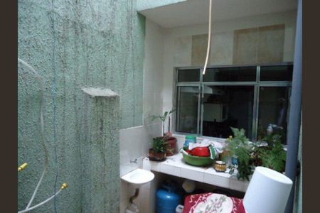 Casa à venda com 140m², 3 quartos e 2 vagas