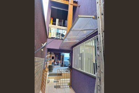 Casa à venda com 180m², 3 quartos e 2 vagas