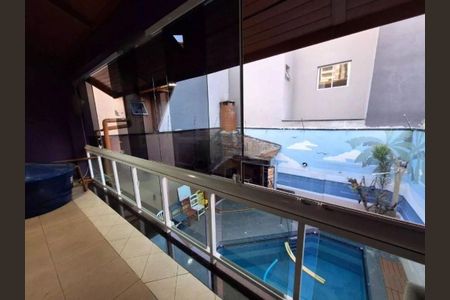 Casa à venda com 180m², 3 quartos e 2 vagas