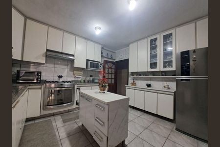 Casa à venda com 333m², 3 quartos e 4 vagas