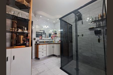 Casa à venda com 333m², 3 quartos e 4 vagas