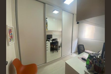 Casa à venda com 55m², 2 quartos e 1 vaga