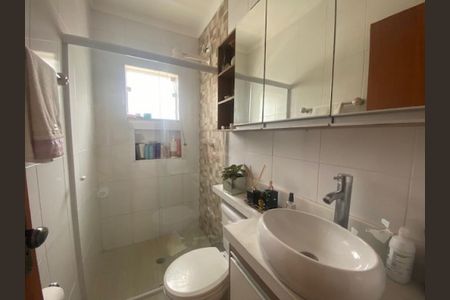 Casa à venda com 55m², 2 quartos e 1 vaga
