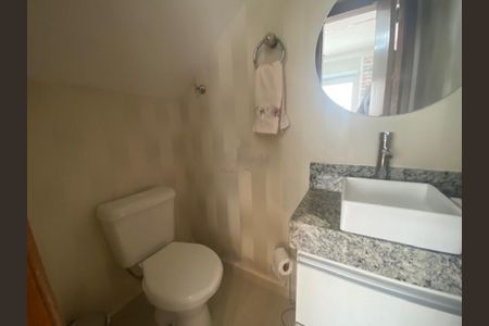 Casa à venda com 55m², 2 quartos e 1 vaga