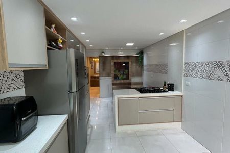Casa à venda com 160m², 3 quartos e 2 vagas