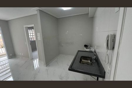 Apartamento à venda com 32m², 1 quarto e 1 vaga