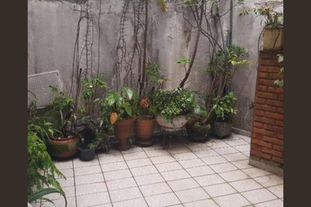 Casa à venda com 205m², 3 quartos e 2 vagas