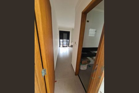 Casa à venda com 105m², 3 quartos e 2 vagas