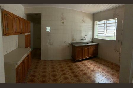 Casa à venda com 101m², 1 quarto e 3 vagas