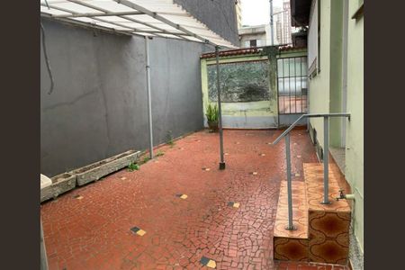 Casa à venda com 101m², 1 quarto e 3 vagas