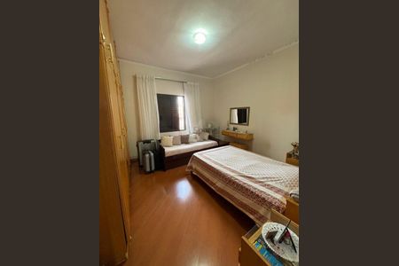 Casa à venda com 260m², 3 quartos e 6 vagas
