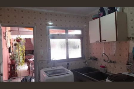 Casa à venda com 180m², 3 quartos e 3 vagas