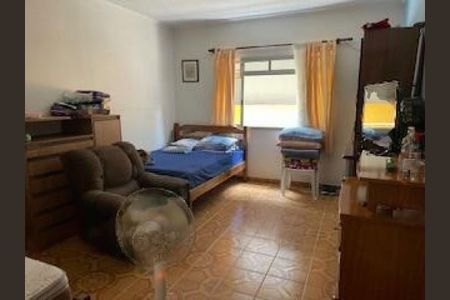 Casa à venda com 306m², 4 quartos e 6 vagas