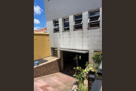 Casa à venda com 306m², 4 quartos e 6 vagas