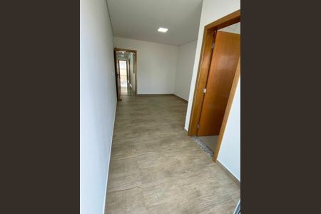 Casa à venda com 200m², 3 quartos e 4 vagas