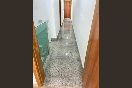 Casa à venda com 200m², 3 quartos e 4 vagas