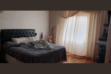 Casa à venda com 330m², 3 quartos e sem vaga