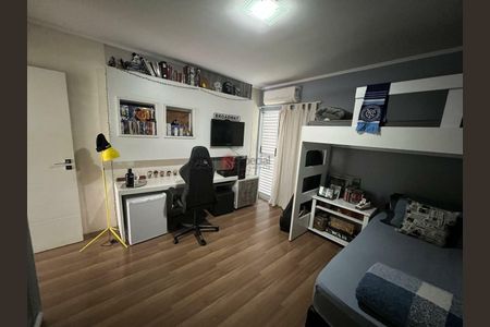 Casa à venda com 175m², 4 quartos e 2 vagas