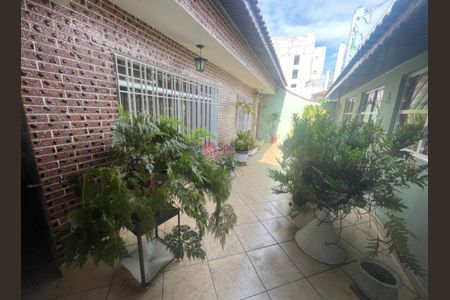 Casa à venda com 130m², 3 quartos e 1 vaga
