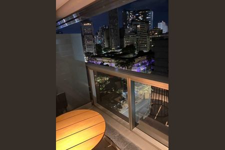Apartamento à venda com 28m², 1 quarto e sem vaga