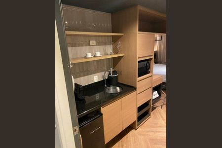 Apartamento à venda com 28m², 1 quarto e sem vaga