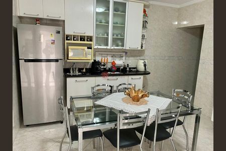 Casa à venda com 160m², 3 quartos e 3 vagas