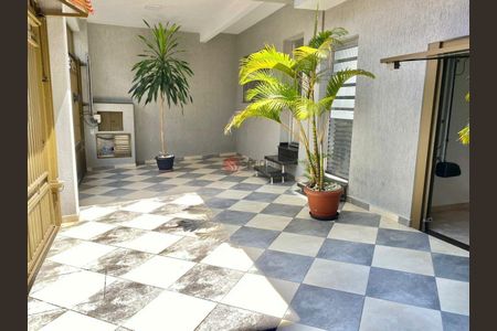Casa à venda com 160m², 3 quartos e 3 vagas