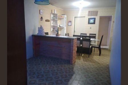 Casa à venda com 70m², 2 quartos e 1 vaga