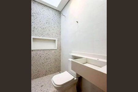 Casa à venda com 150m², 4 quartos e 2 vagas