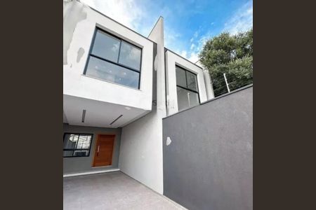 Casa à venda com 150m², 4 quartos e 2 vagas