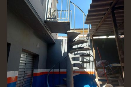 Casa à venda com 176m², 3 quartos e 4 vagas
