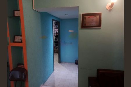 Casa à venda com 176m², 3 quartos e 4 vagas