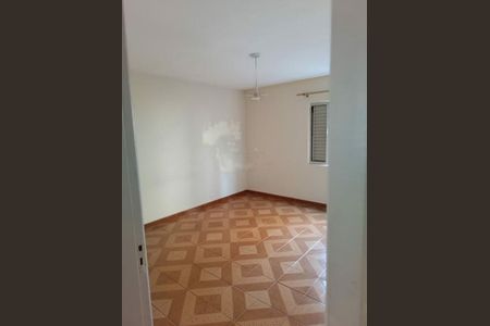 Casa à venda com 210m², 4 quartos e 2 vagas