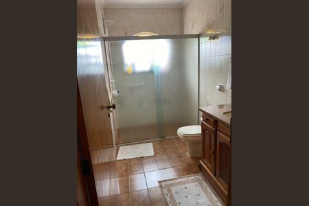 Casa à venda com 210m², 4 quartos e 2 vagas