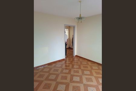 Casa à venda com 210m², 4 quartos e 2 vagas